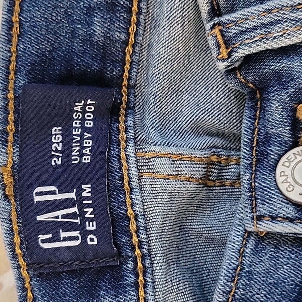 GAP Baby Bootcut Jeans - Picture 7 of 7